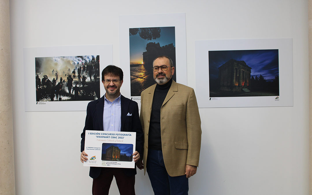 Ricardo Rodríguez fotografió el Mausoleo Romano de Fabara./ P.S.