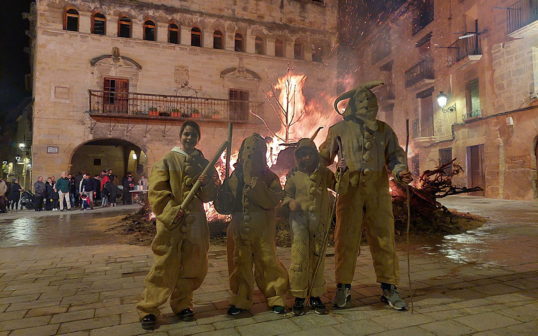 Los 'Diablets' fueron protagonistas en La Fresneda./ J.L.