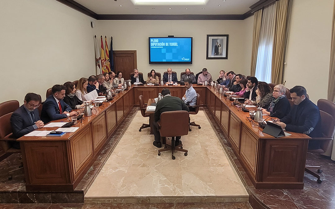 Primer pleno ordinario de la Diputación de Teruel de 2023./ DPT