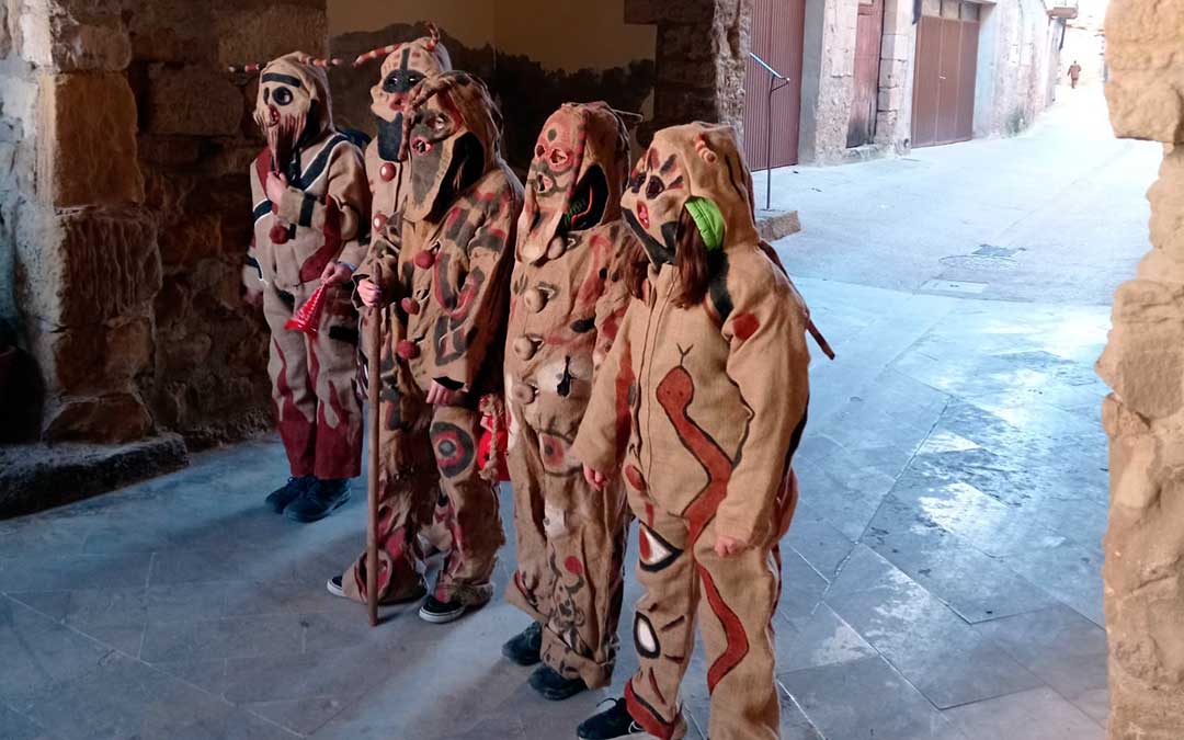 En Ráfales los Diablets han sido protagonistas durante la jornada./C. Berge.