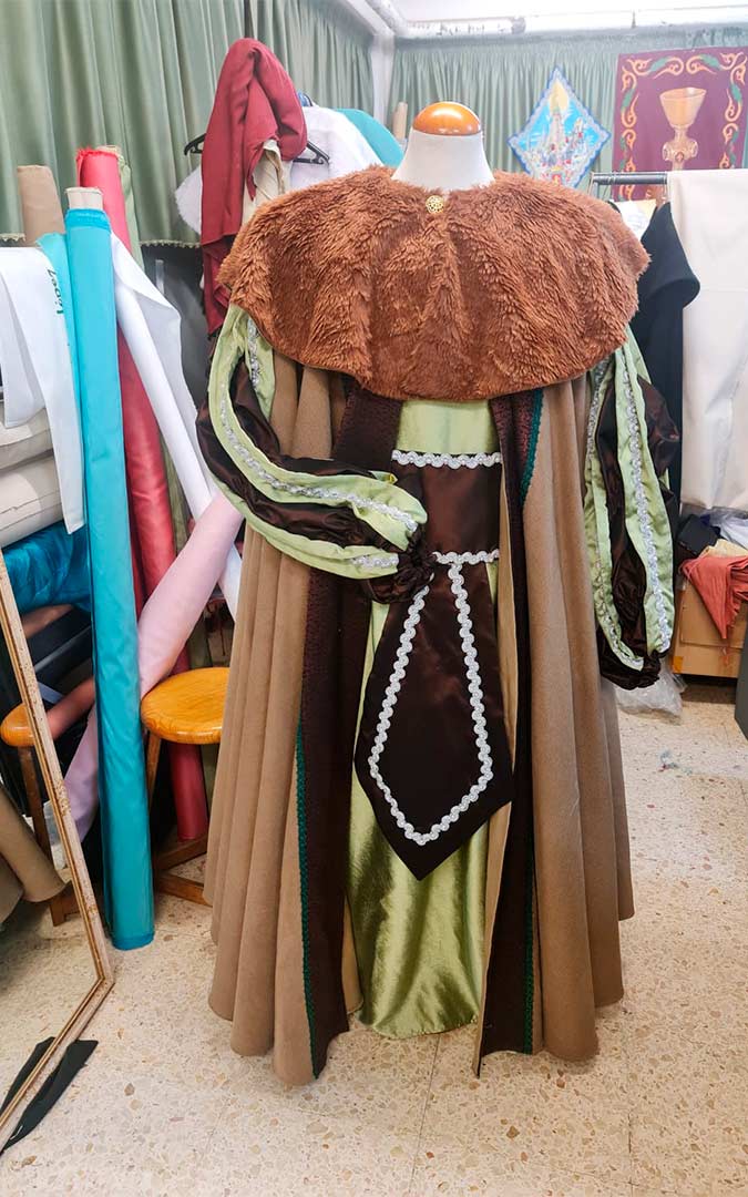 Traje confeccionado por Histórica Vestimentum para Gaspar en Chiprana./ Pedro Palacios.