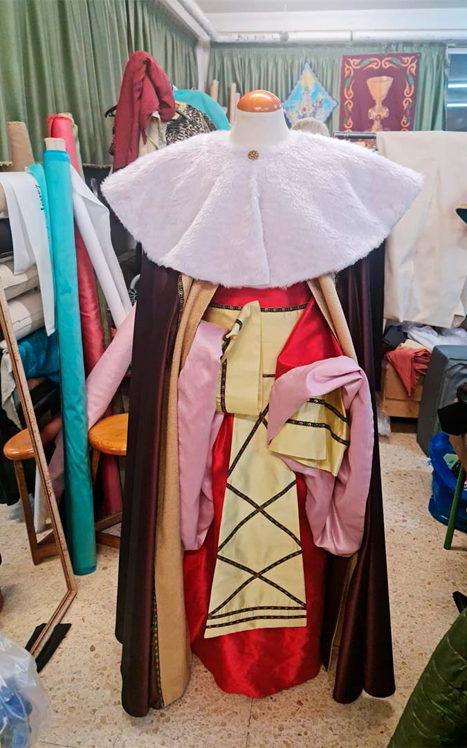 Traje confeccionado por Histórica Vestimentum para Melchor en Chiprana./ Pedro Palacios.