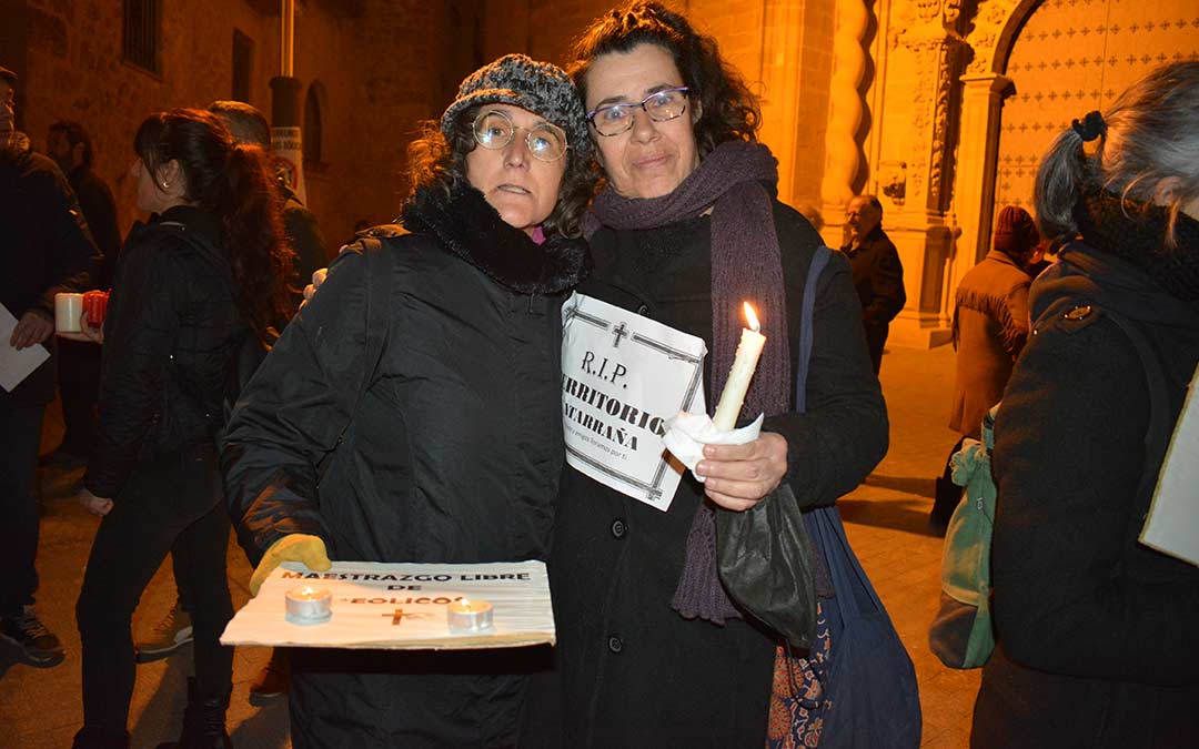 Algunas vecinas presentes en la concentración de Valjunquera./I.M.