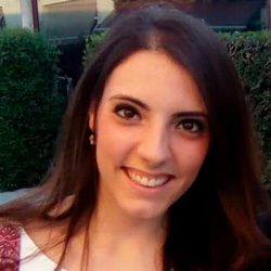 Alicia Masnou. PSOE. Administrativa