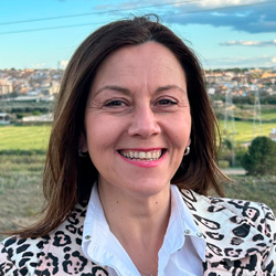 Ana Jarque. PP. Concejal y administrativa