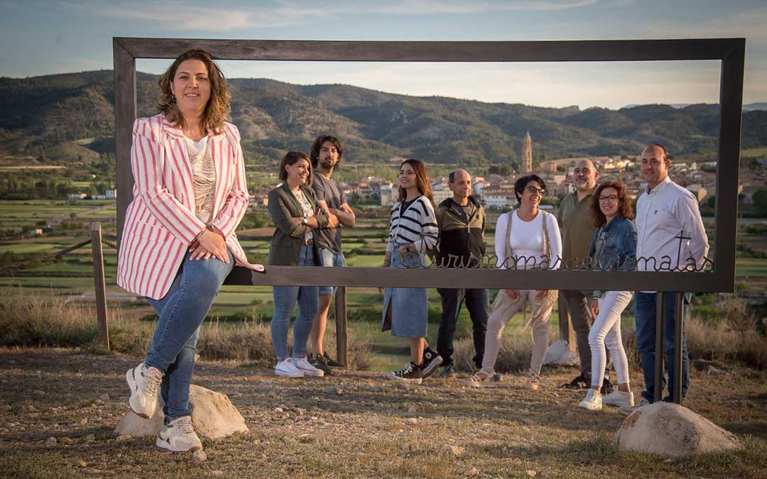 La alcaldesa, María Ariño, y la candidatura del PSOE de Mas de las Matas / PSOE