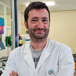 Ignacio Aguiló, doctor en bioquímica e investigador en el grupo GENMICO de Unizar