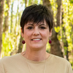 Nerea Salueña. Teruel Existe. Administración en aytos.