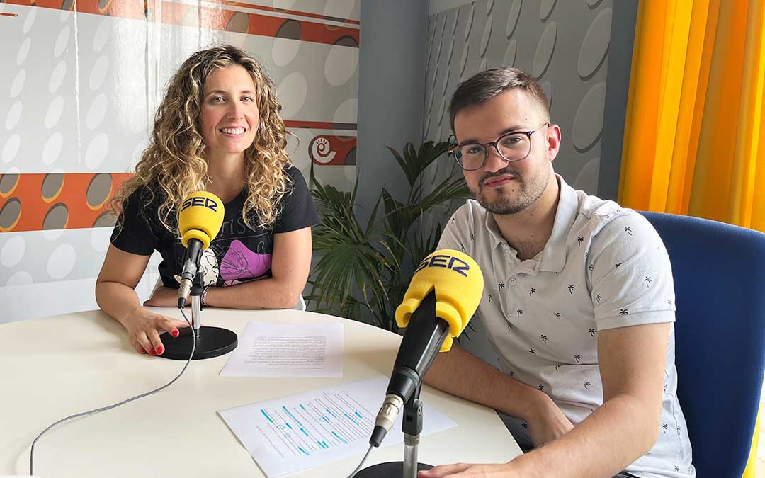 Violeta Cester, arquitecta e interiorista, en Radio La Comarca / I.M.