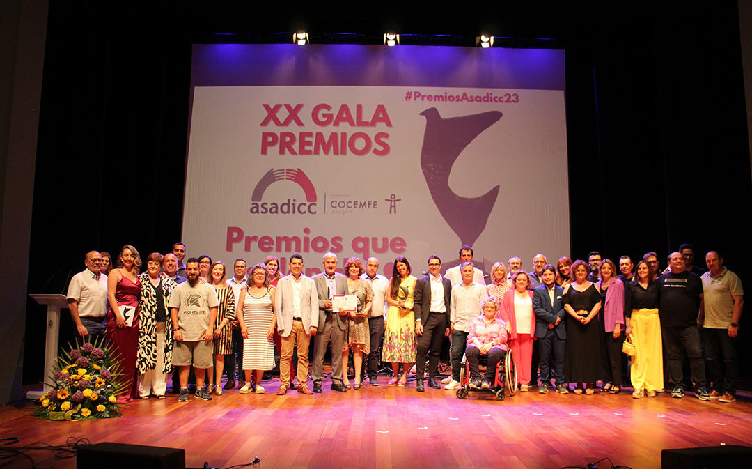 ASADICC vive su gran reencuentro en una noche con premios para ATADI, Susana Campos y Lorena Villegas