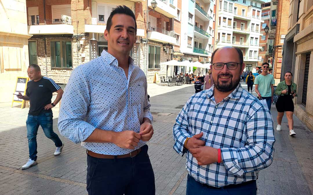 Los candidatos del PAR Ramón Fuertes (Senado) y Alberto Izquierdo (Congreso)./ PAR