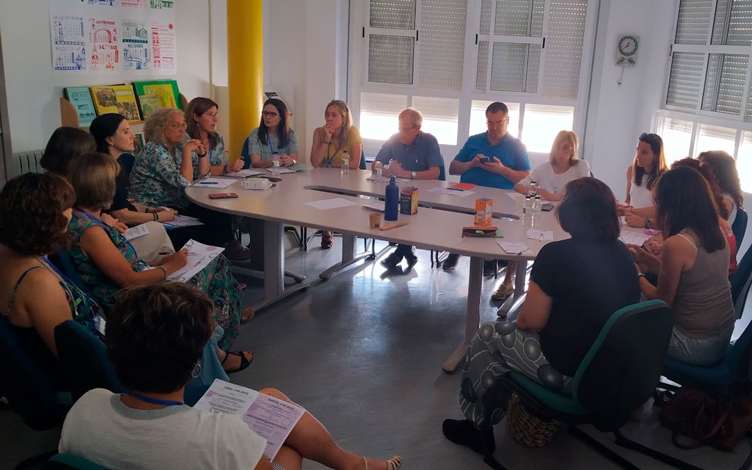 A lo largo de los tres días del encuentro se llevaron a cabo diversos grupos de trabajo./ Colegio Gloria Fuertes.