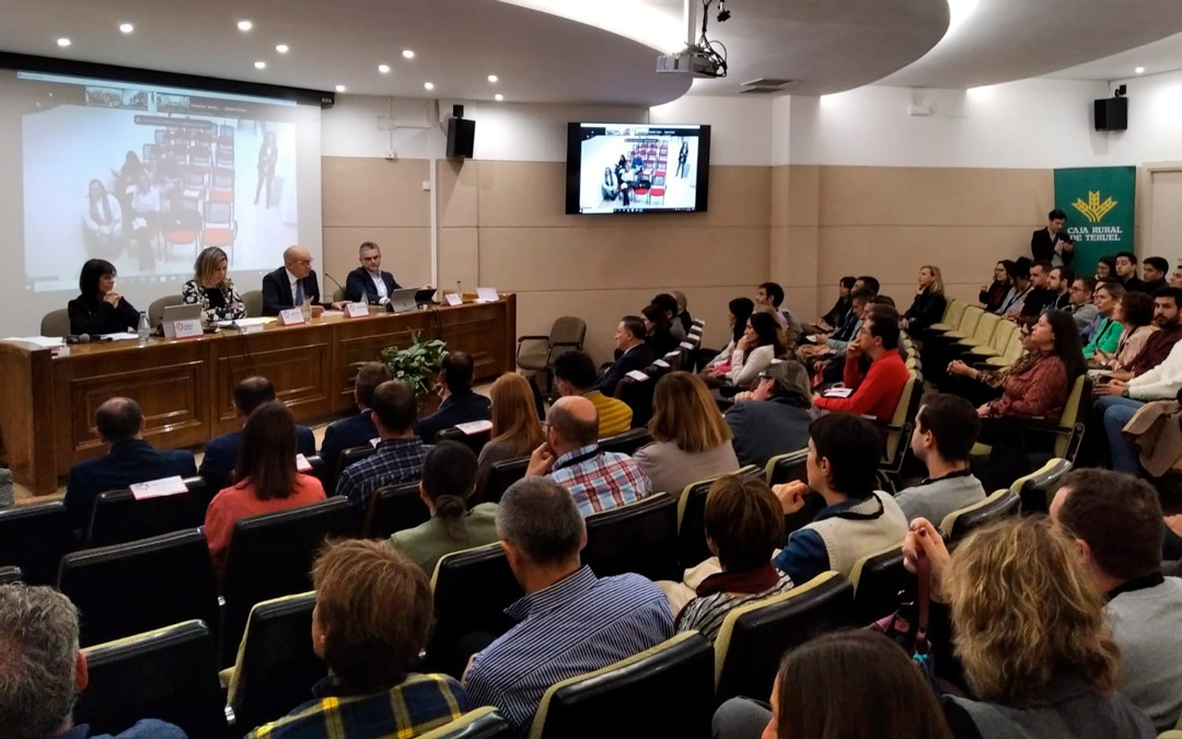 Feria FP Dual en la Cámara de Comercio de Teruel./ Cámara de Comercio