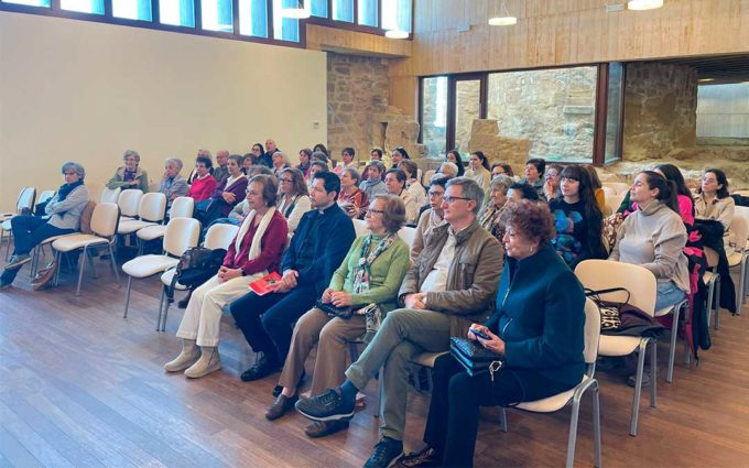 Cerca de 50 voluntarios del Bajo Aragón-Caspe comparten sus experiencias en un emotivo encuentro