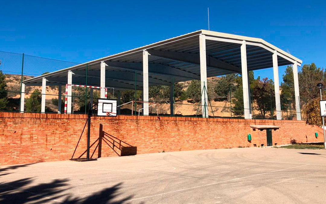 La nueva infraestructura en el patio del colegio./ Ayto Alcorisa