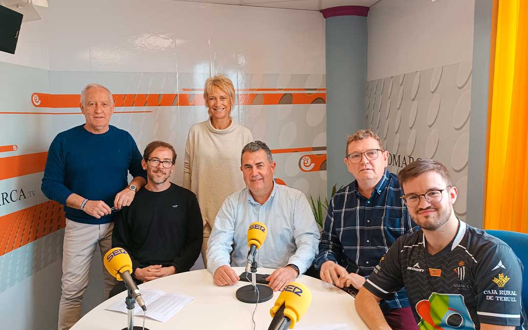Participantes en el programa especial de Radio La Comarca sobre el centenario del Alcañiz C.F. / Nerea Altaba