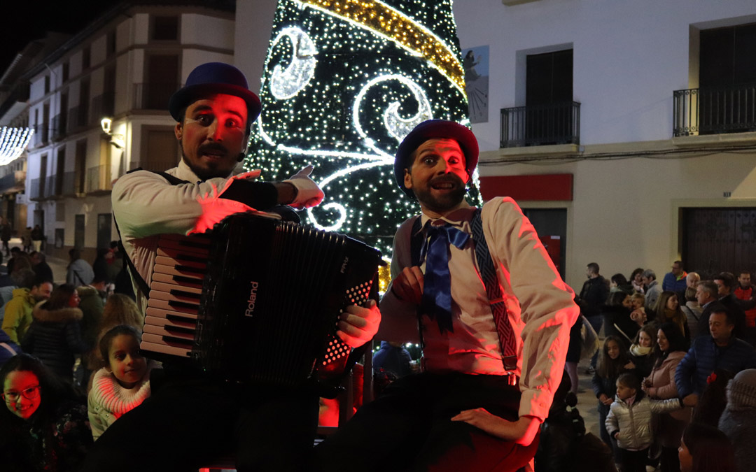 Los clowns de Bengala arrasaron en la localidad una vez más. /N.A.