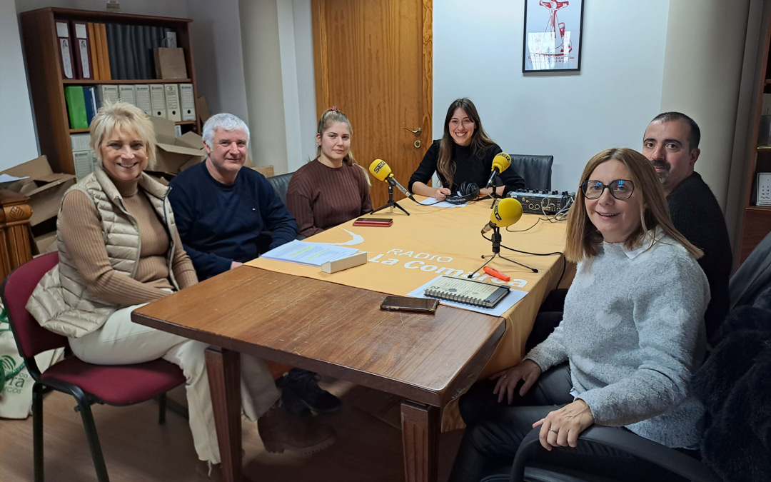 Programa de Radio La Comarca desde la sede comarcal de Andorra Sierra de Arcos. /L.C.