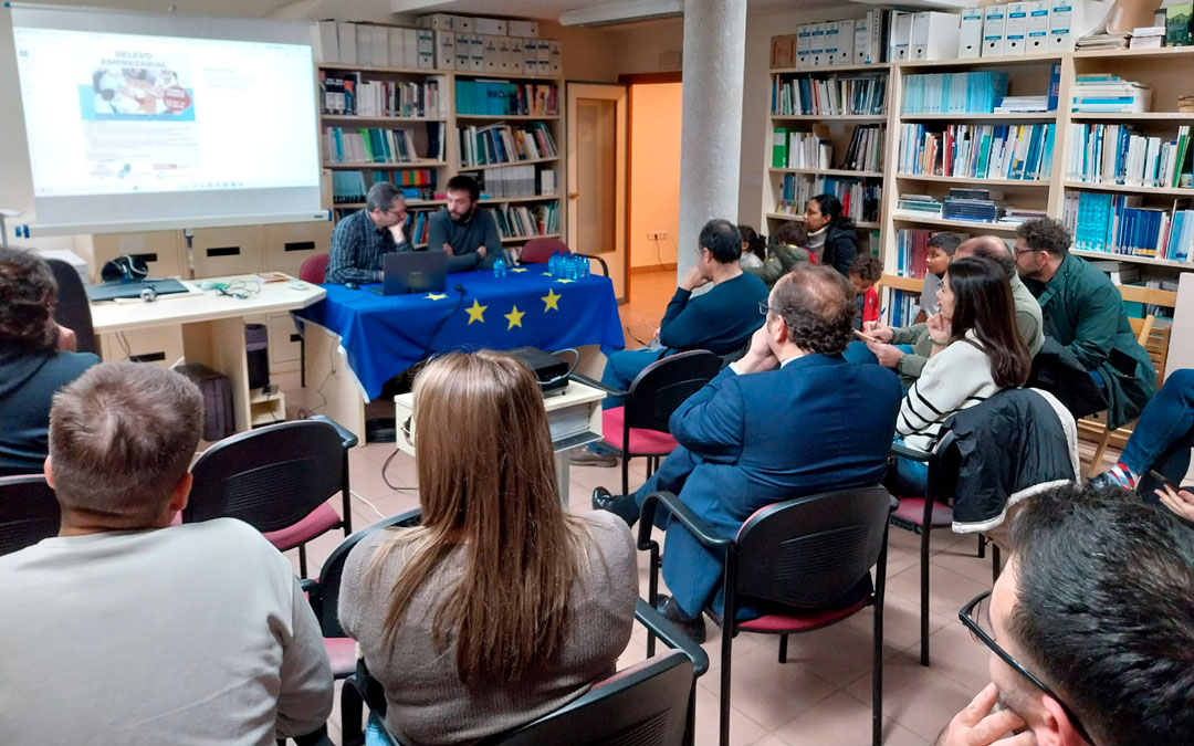 La jornada se llevó a cabo en el edificio de ADEMA, en Molinos, y contó con un variado y participativo público. /ADEMA