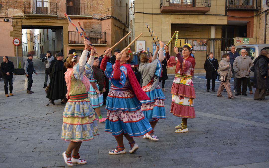 La procesión contó con la participación del tradicional dance./ C.O.