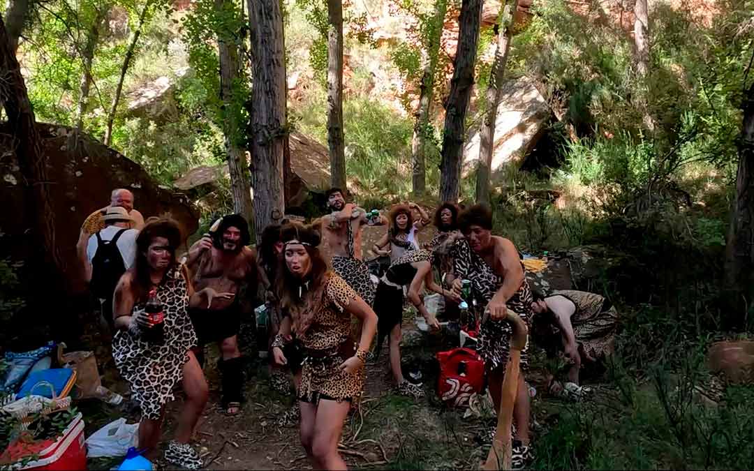 Los vecinos se unieron en una iniciativa que ya es tradición./L.C.
