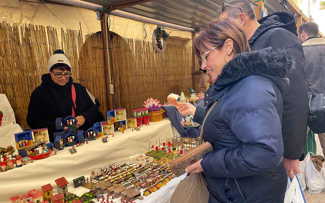 Uno de los puestos del mercado navideño./ S,F,