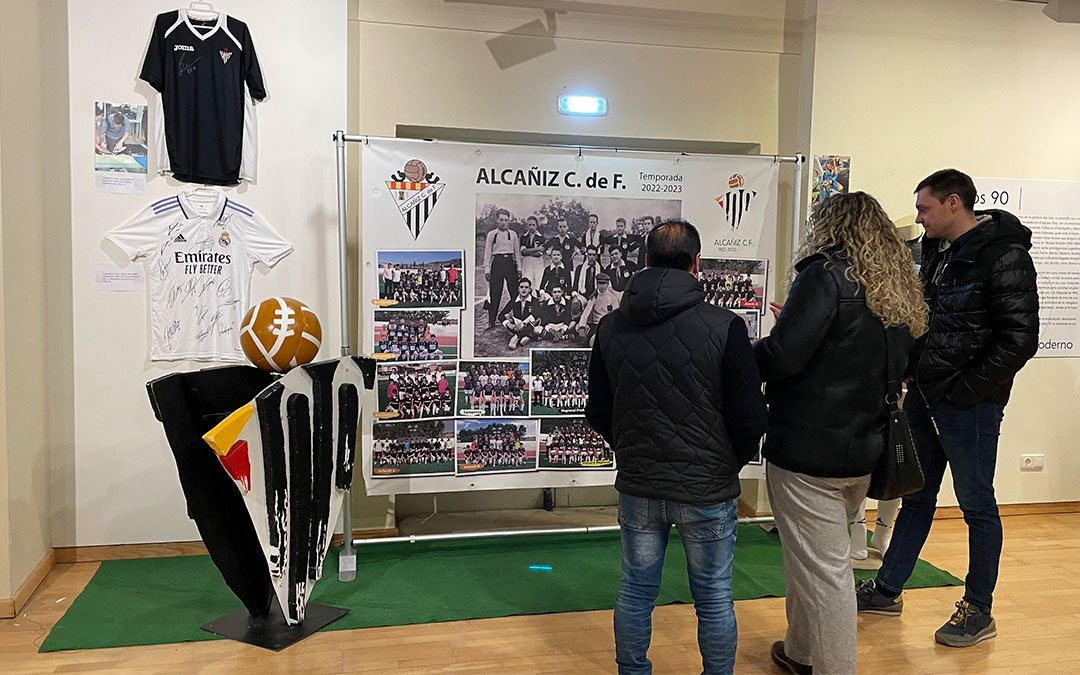 En la muestra no podía faltar un photocall para tomarse fotografías./ María Celiméndiz