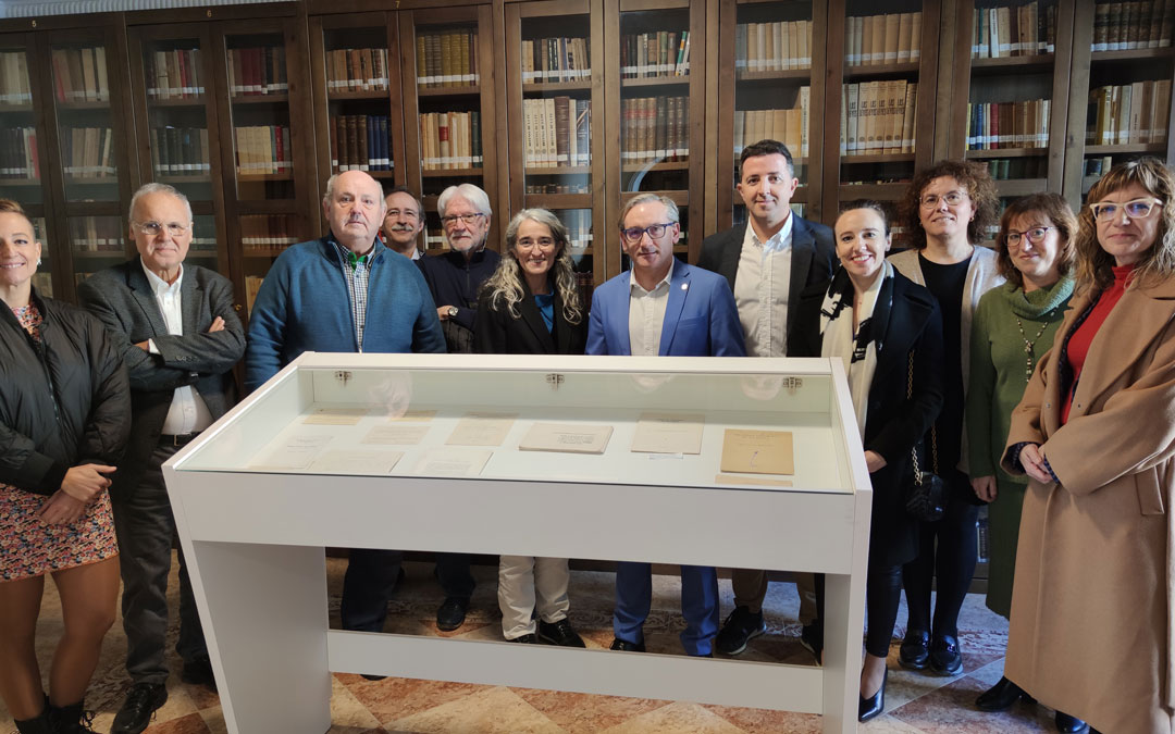 Antes de proceder a la firma se han conocido las instalaciones de la Fundación Mindán Manero. / Alberto Gracia.
