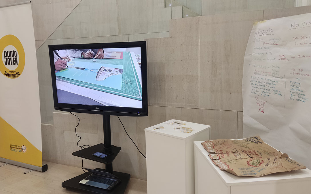 Exposición 'El poder de la imagen' en la sede de la Comarca del Bajo Martín en Híjar. / Juventud