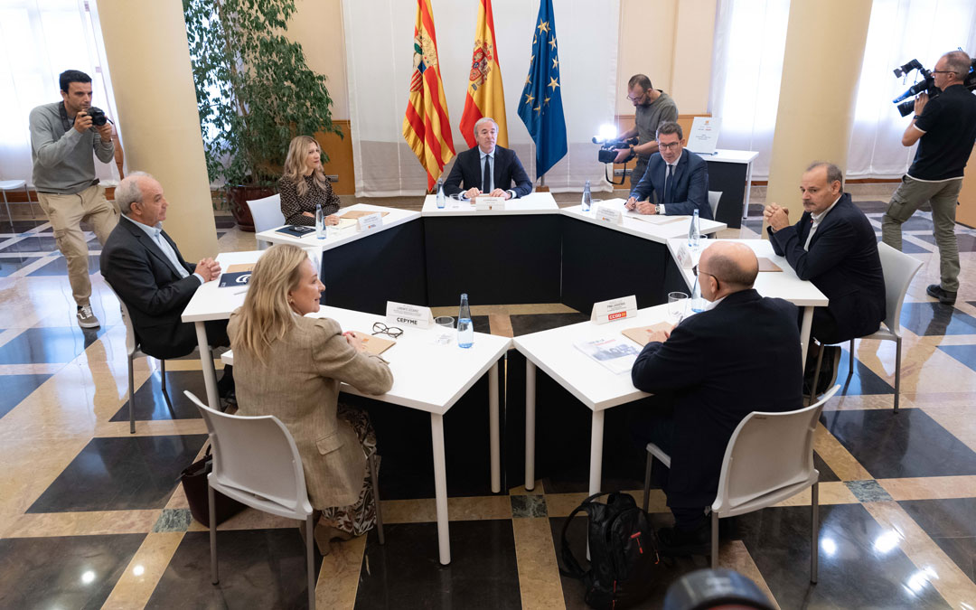 Mesa del Diálogo Social./ DGA