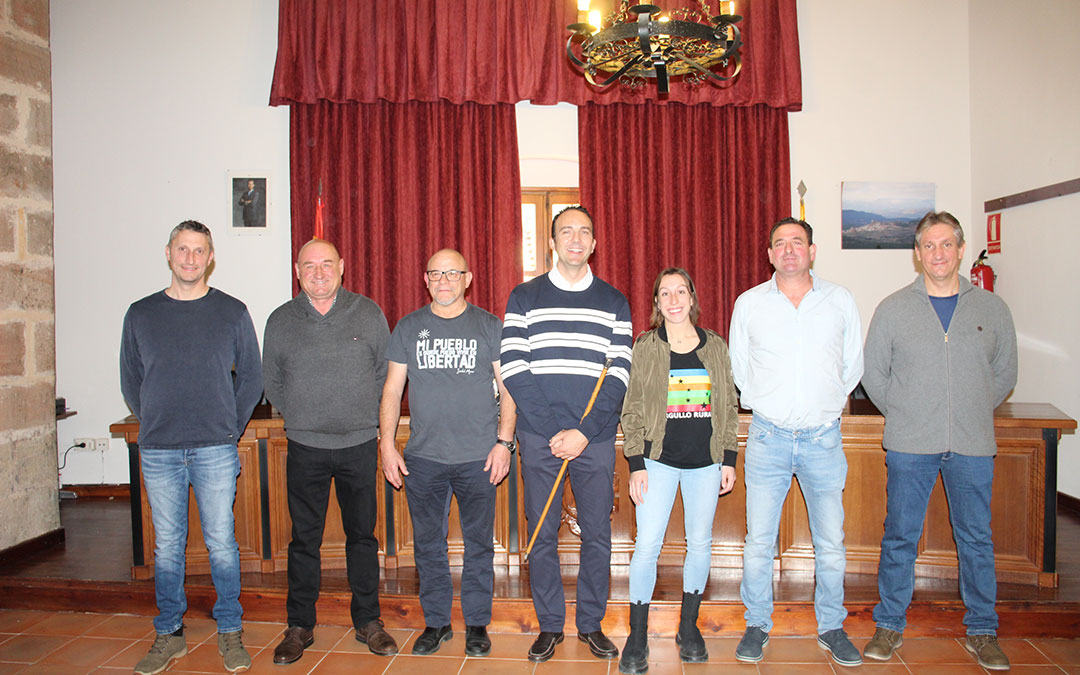 Corporación municipal de Monroyo con PP (5) y Teruel Existe (2). / B. Severino