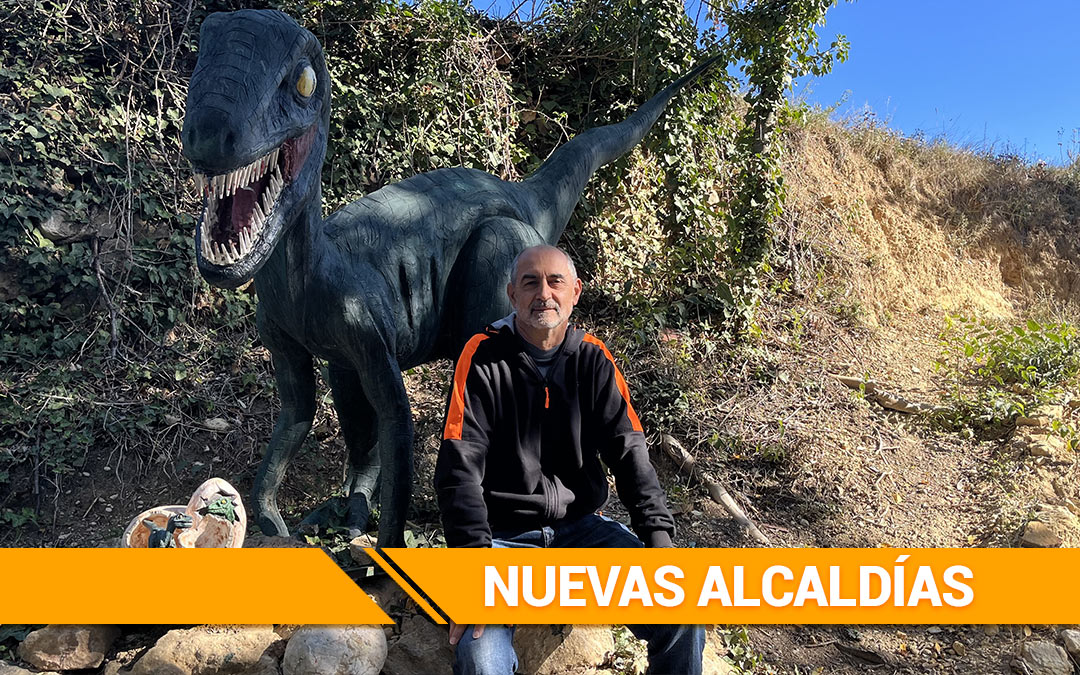Javier Trullenque en el parque ‘Extinción’./ Laura Castel