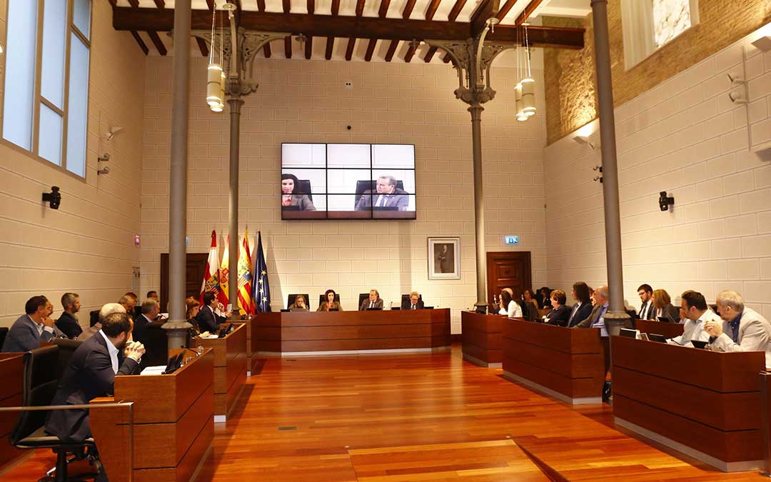Los fondos PIMED se han aprobado este miércoles en el pleno ordinario./ DPZ