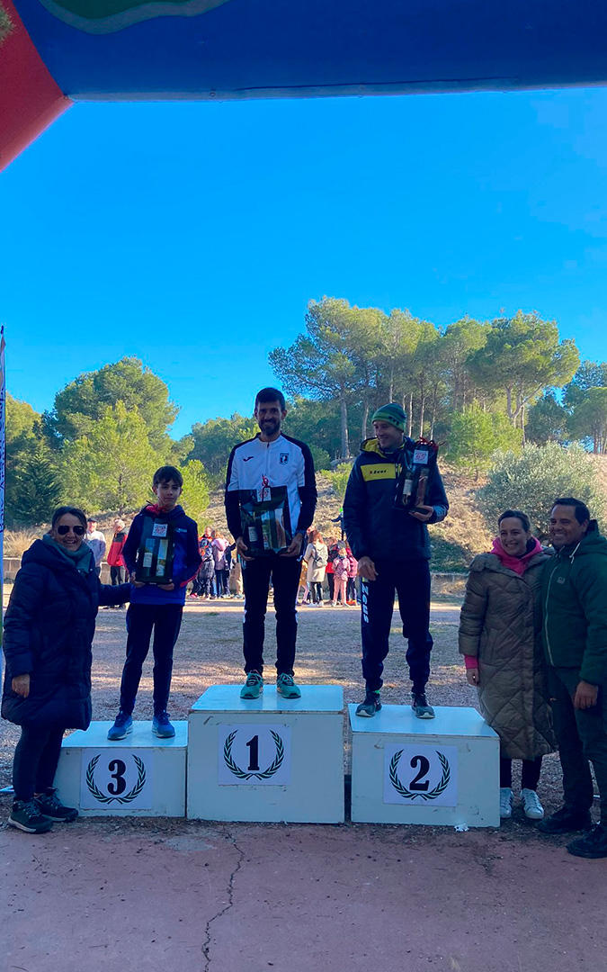 Podiums del resto de categorías. A.Z