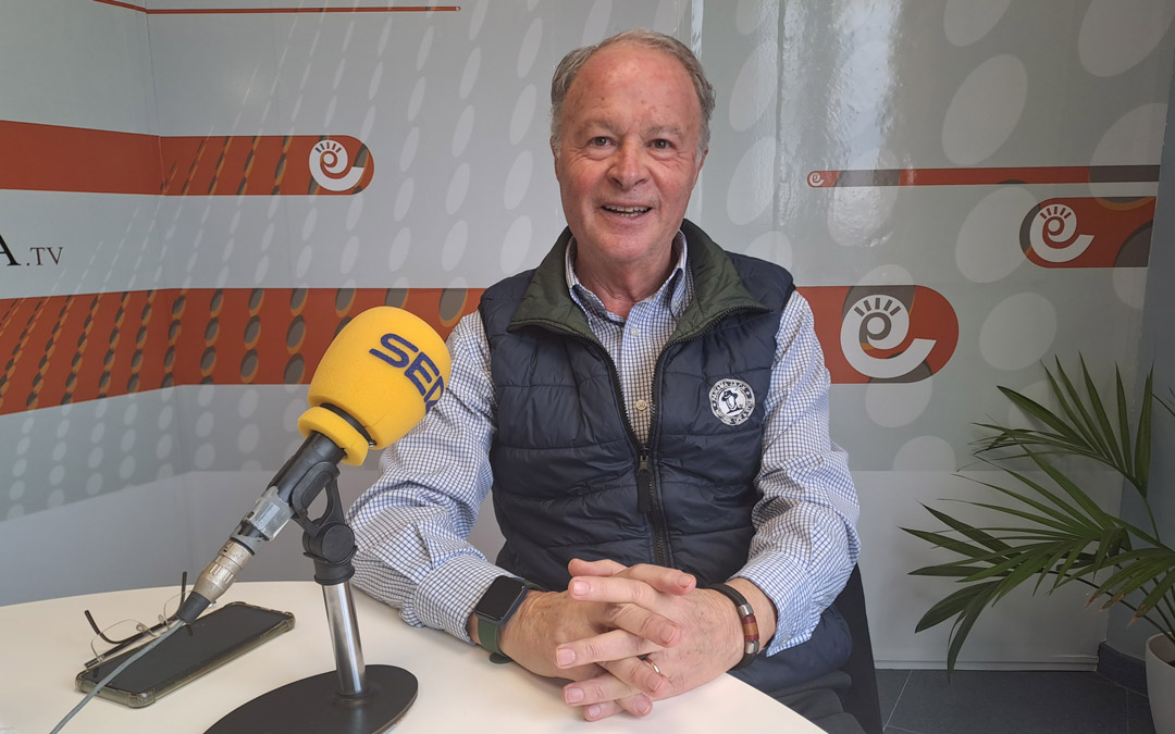Ignacio Aguiló nos habla de su jubilación y el futuro del concesionario. /L.C.