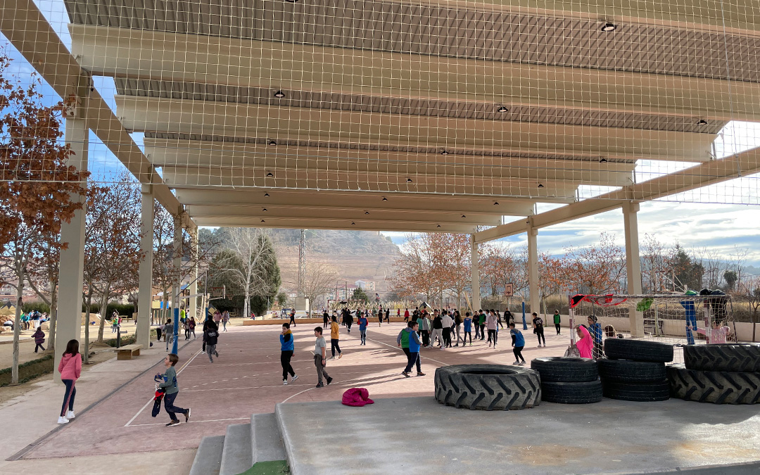Patio del CEIP Juan Sobrarias de Alcañiz./ María Celiméndiz