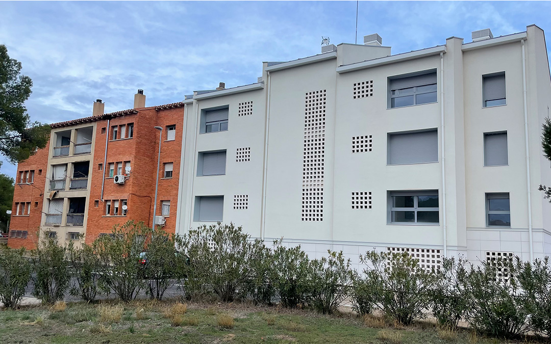Edificios de los antiguos camineros en Alcañiz./ La COMARCA