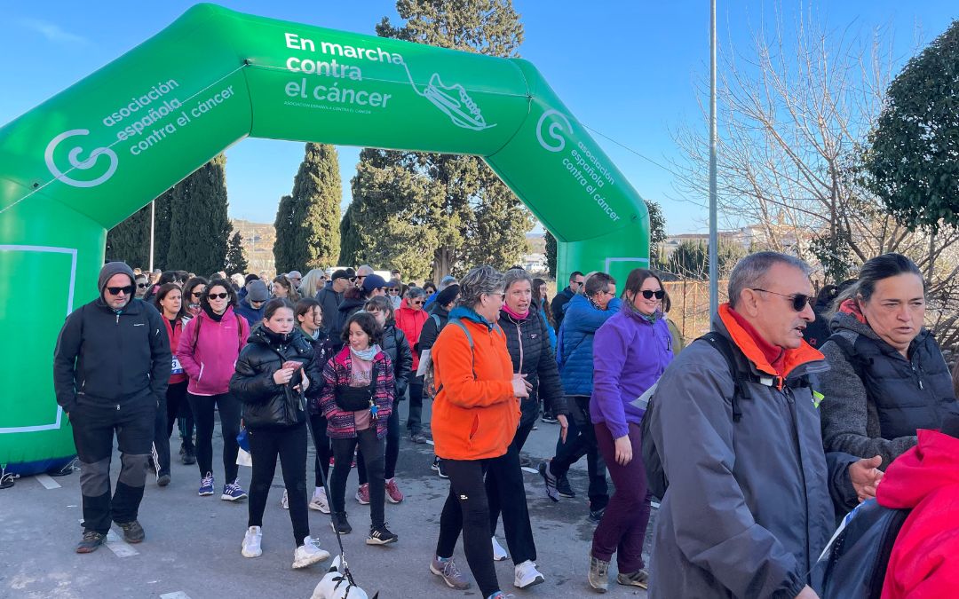 El buen tiempo acompañó a los participantes en Caspe este domingo./ S.F.