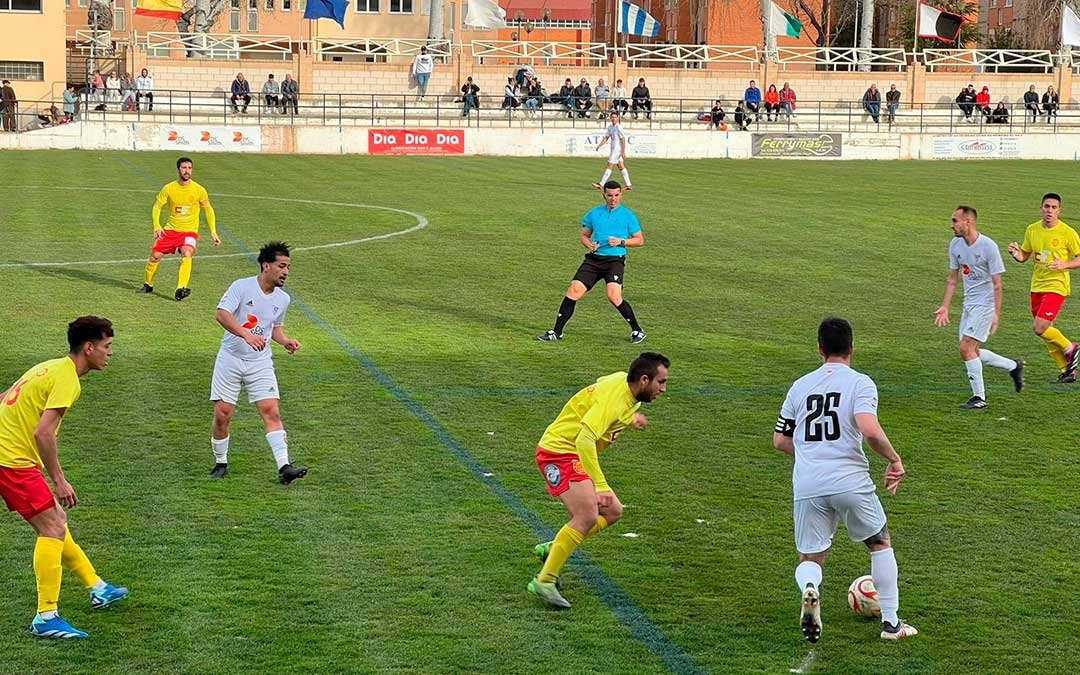 Encuentro entre el Andorra C.F. y el Mores C.D., del que los mineros salen más líderes. / Rubén G. Bielsa