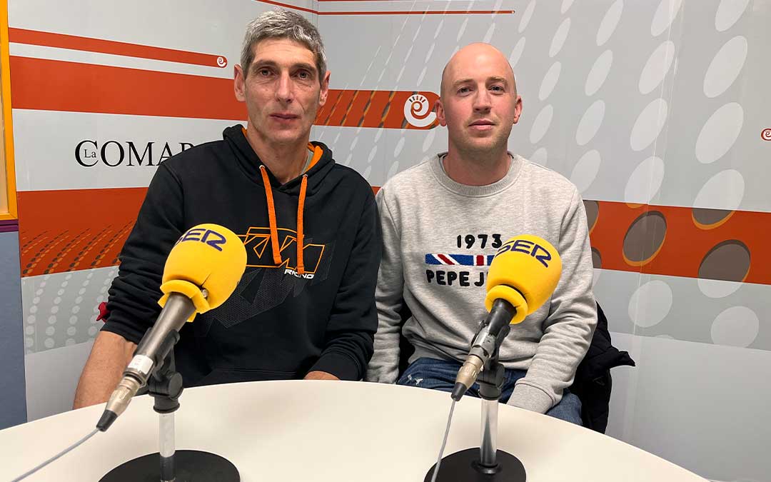 Javi Romero y Jorge Armengol en Radio La Comarca. / E.P.