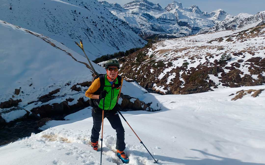 Esquí de montaña para los socios de La Cordada este fin de semana en el valle de Tena. / CM La Cordada