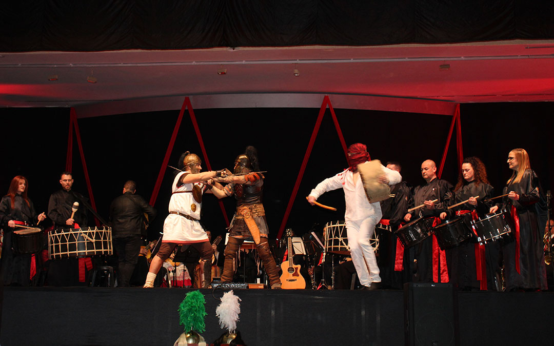 Una parte de Lakuerter se fusionó con tambores, danzas y jotas. / B. Severino