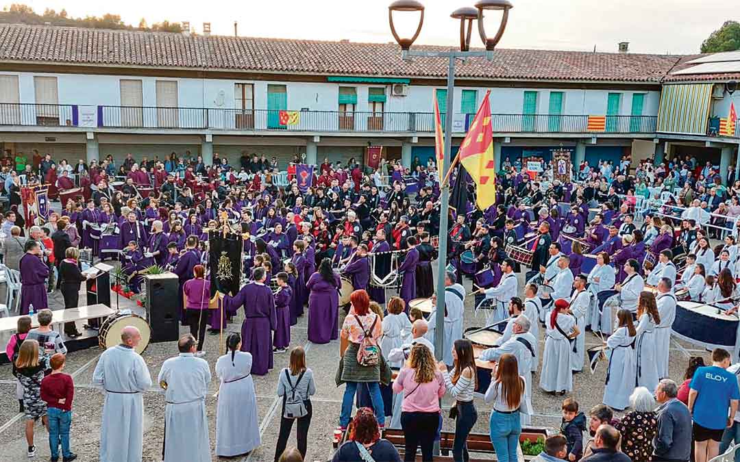 Momento previo al toque común./ Jesús Suñé