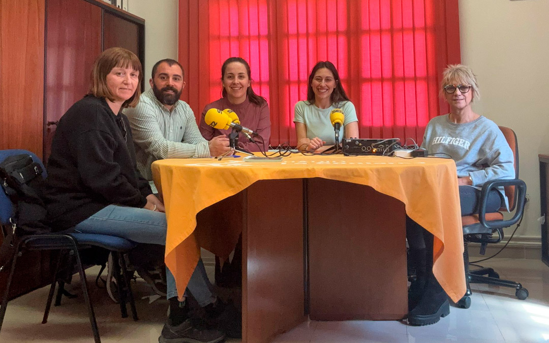 Especial de Radio La Comarca desde el Ayuntamiento de Escucha. /L.C.