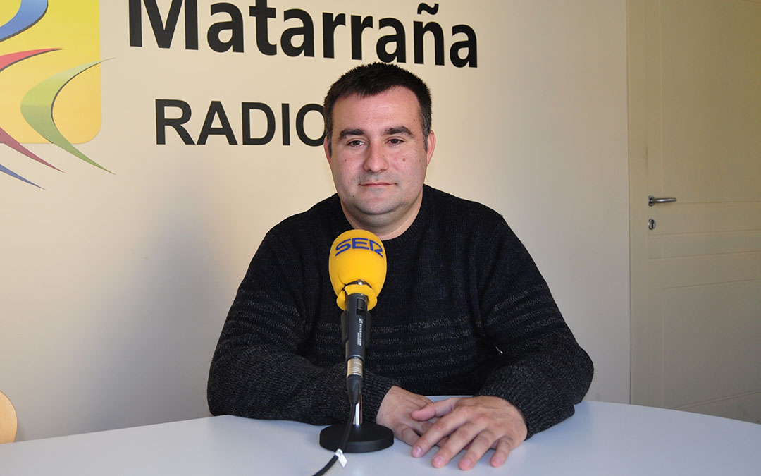 Mario Ortiz, presidente de la Cofradía del Santo Entierro de Valderrobres./ J.L.