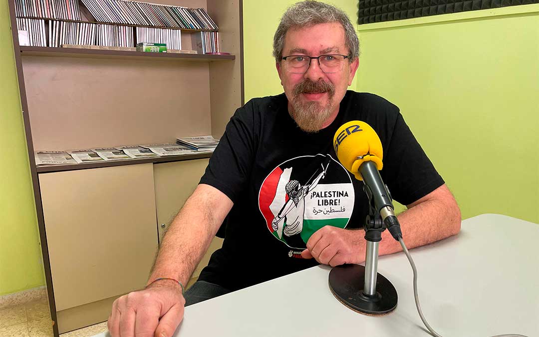 Rafael Lumbreras en Radio Caspe./ S.F.