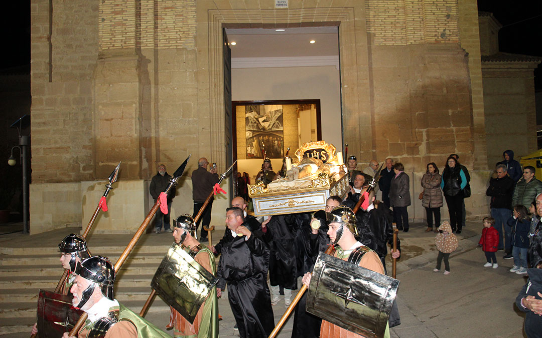 Procesión del Santo Entierro en Urrea de Gaén. / B. Severino