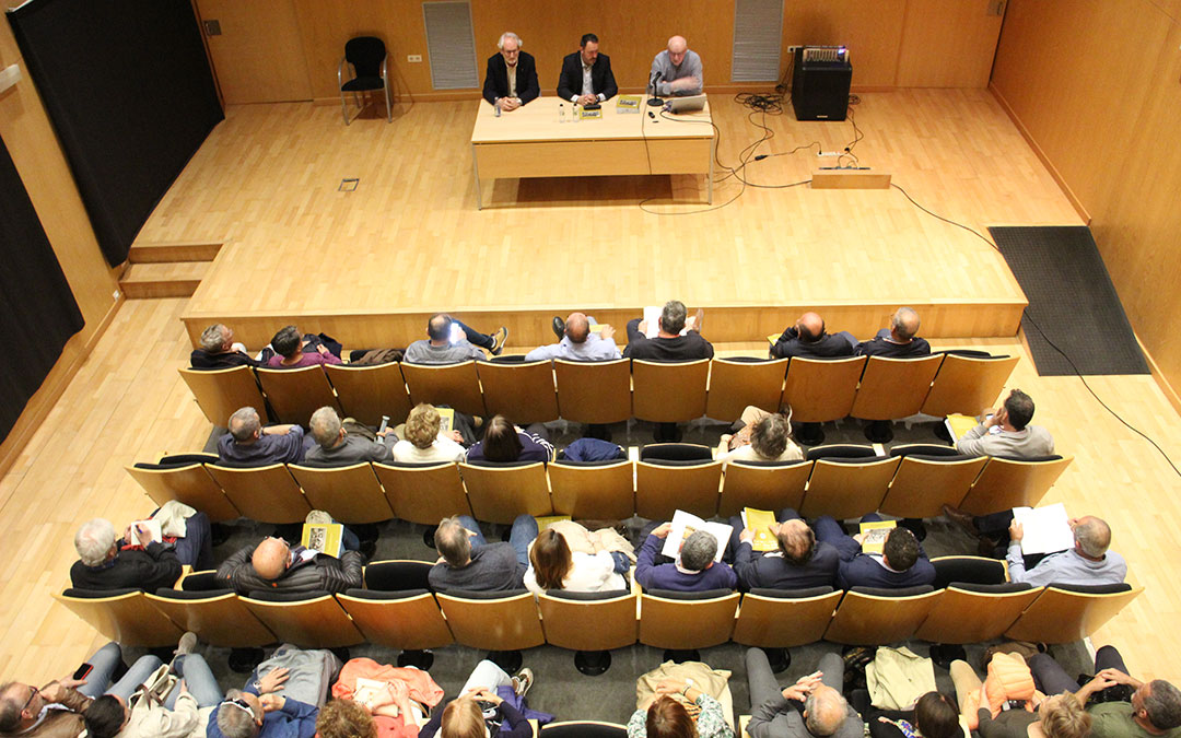Laliena, Climent y Benavente, ante el público en el Ardid. / B. Severino