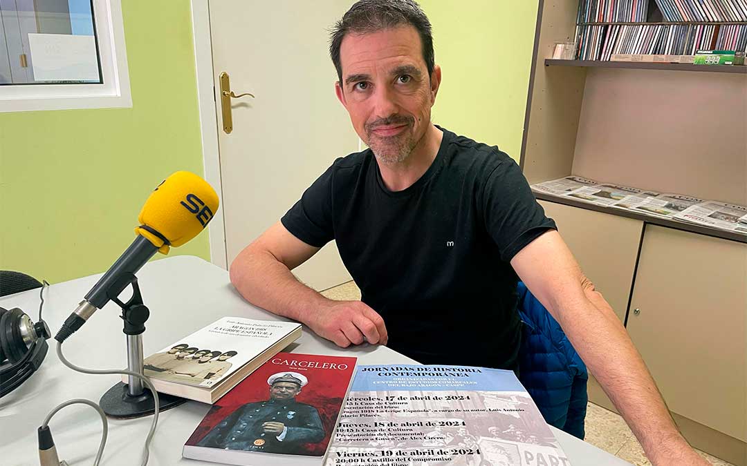 Amadeo Barceló, en Radio Caspe:/ S.F.