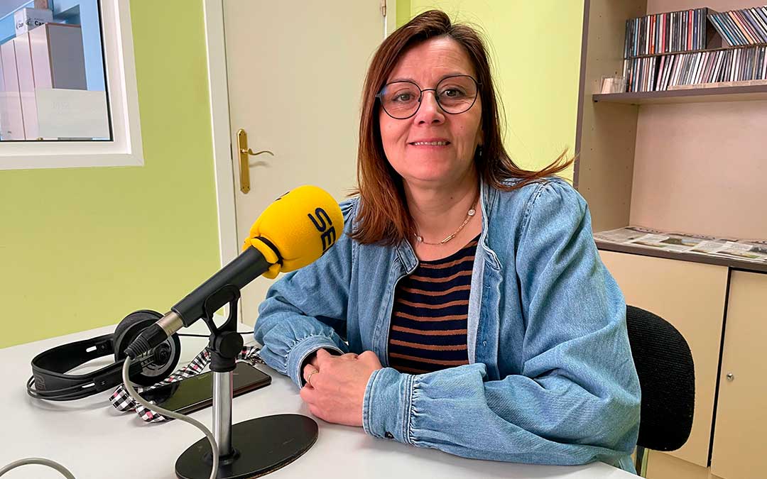 Ana Jarque en Radio Caspe./ S.F.